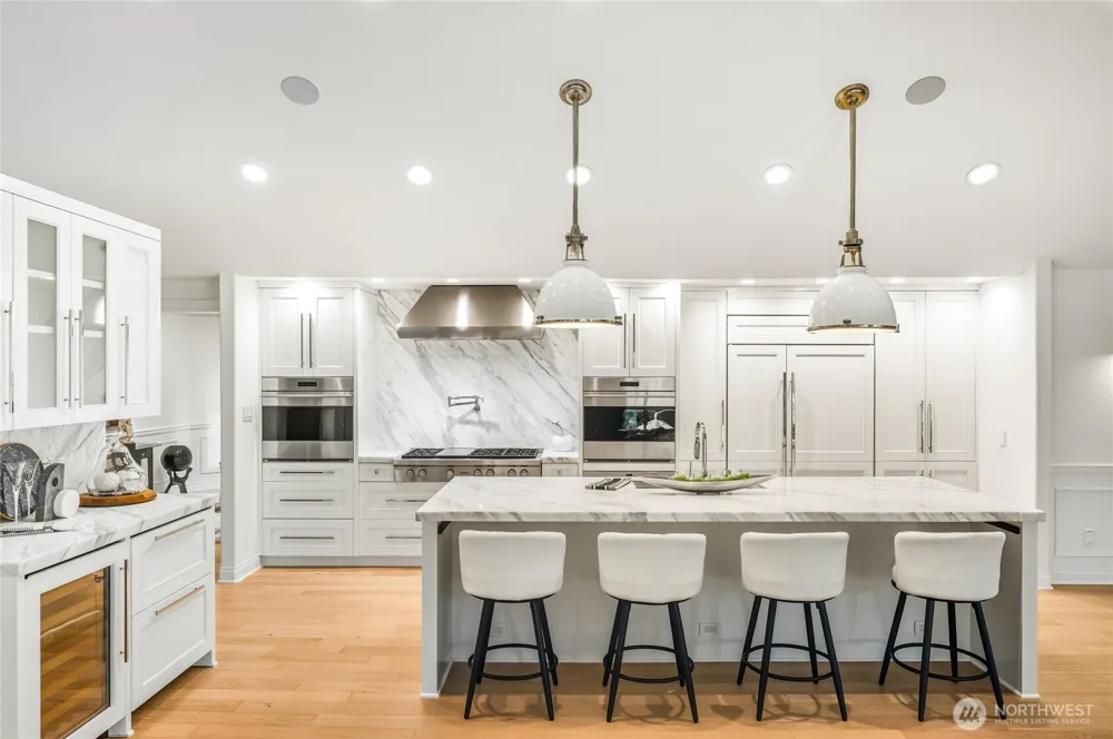 3026 140th Avenue NE Bellevue, WA 98005