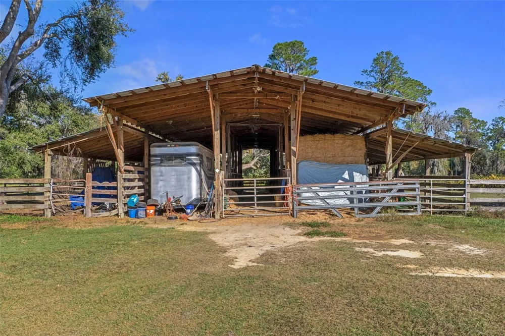 Address Not Shown Okahumpka, FL 34762