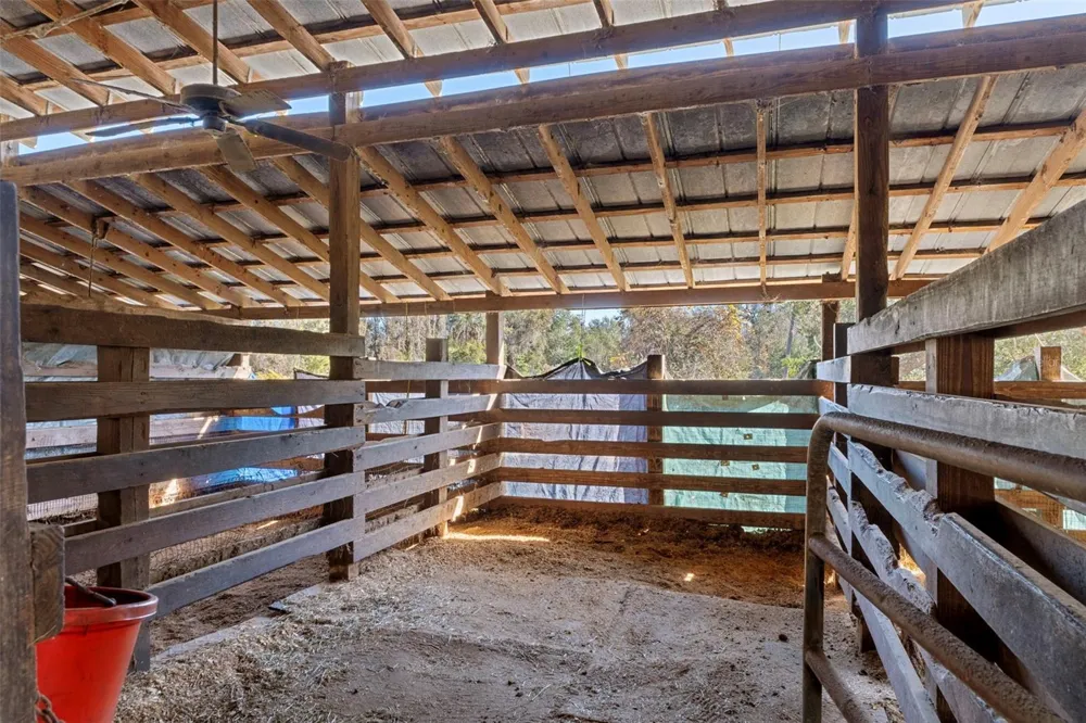 Address Not Shown Okahumpka, FL 34762
