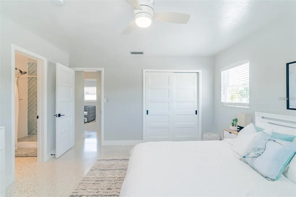 1473 DURLING DRIVE S South Pasadena, FL 33707