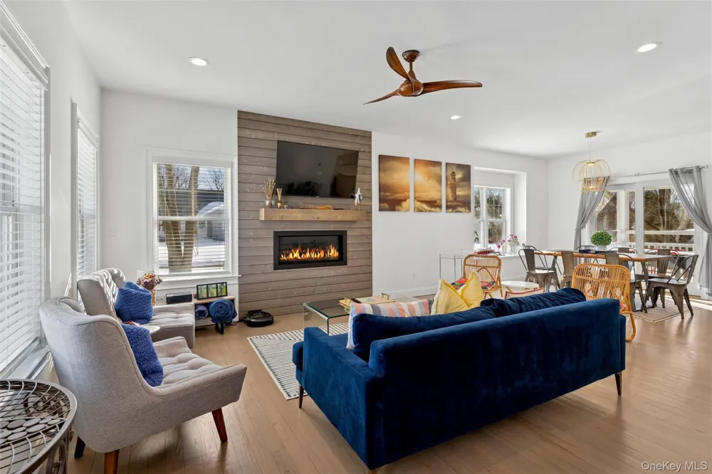 1510 Maple Lane Greenport, NY 11944