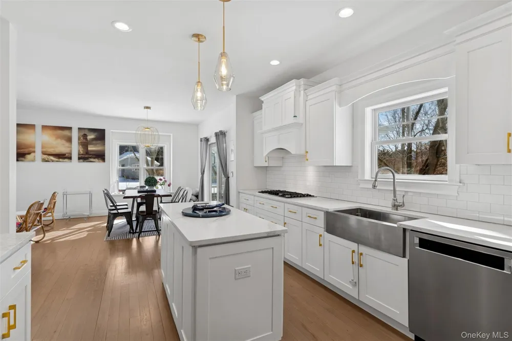 1510 Maple Lane Greenport, NY 11944