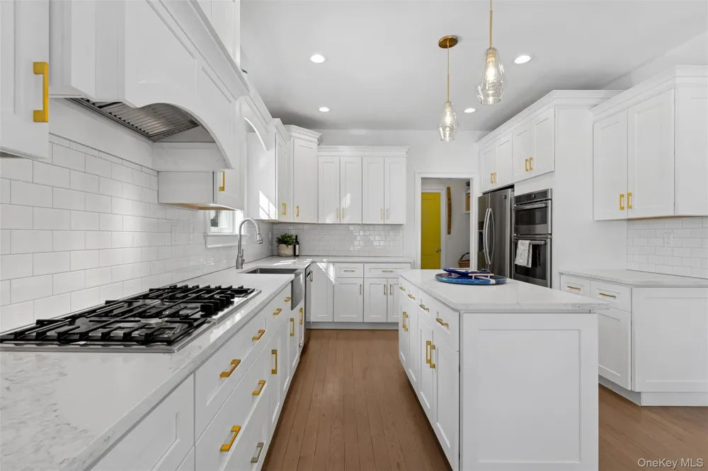 1510 Maple Lane Greenport, NY 11944