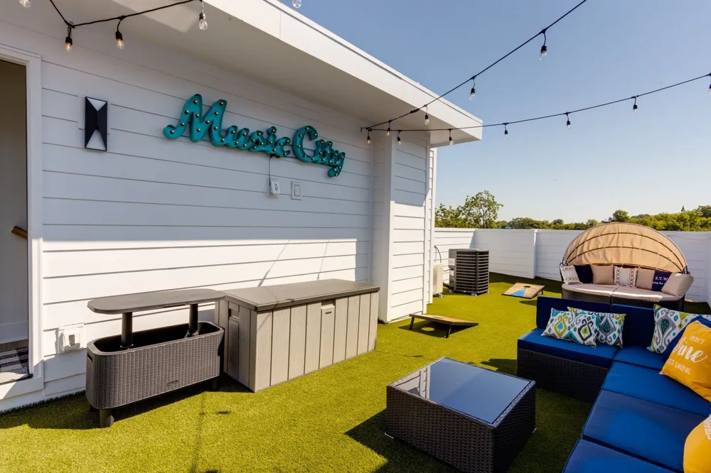 2403 Jefferson St #E