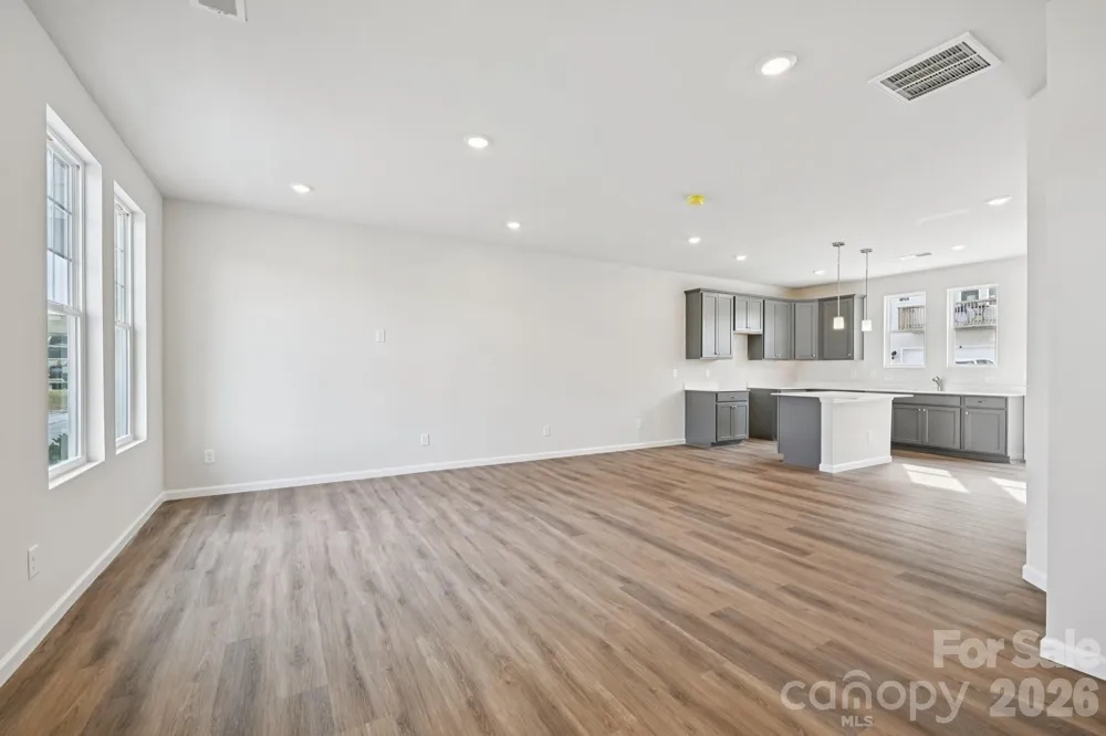 209 Vanguard Lane #17 Gastonia, NC 28056
