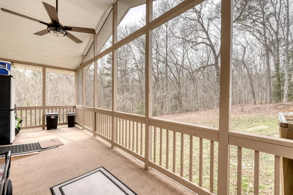 643 Number 20 Mine Road McCaysville, GA 30555