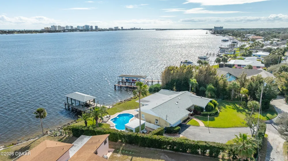 130 Reef Road South Daytona, FL 32119