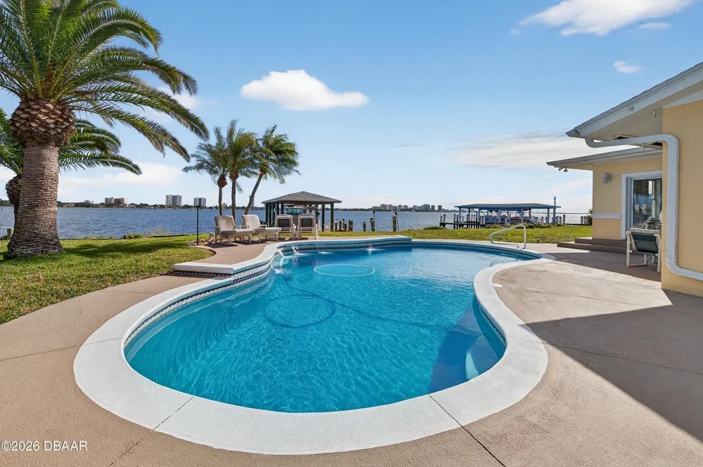 130 Reef Road South Daytona, FL 32119
