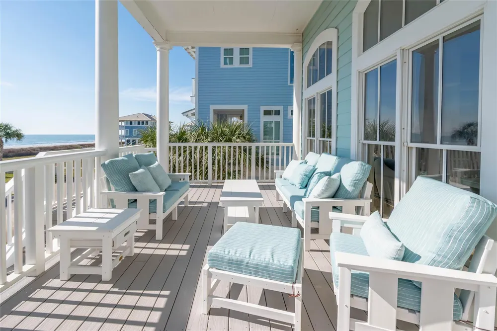 11610 Beachside Galveston, TX 77554