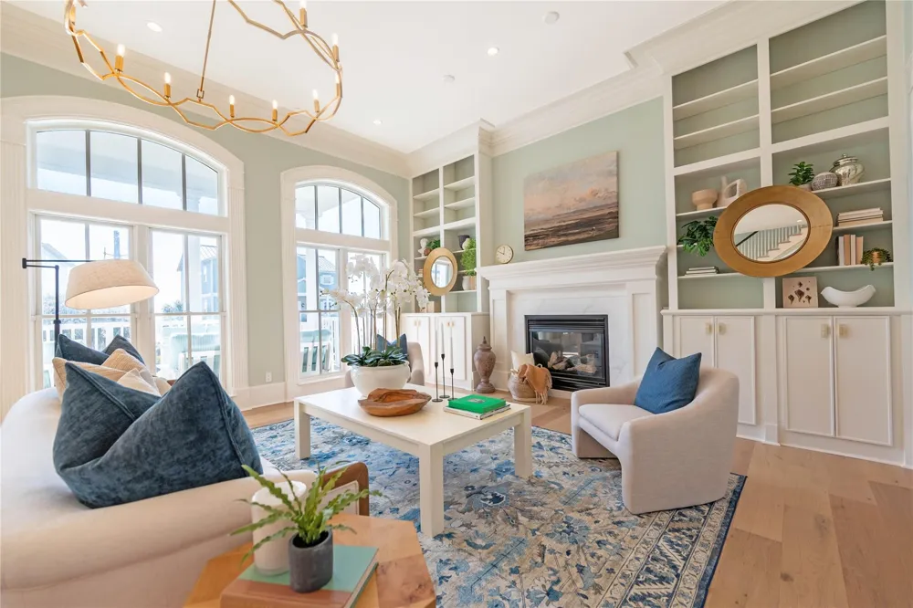 11610 Beachside Galveston, TX 77554