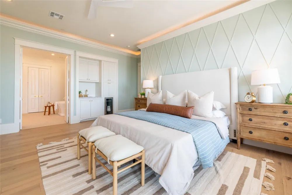 11610 Beachside Galveston, TX 77554
