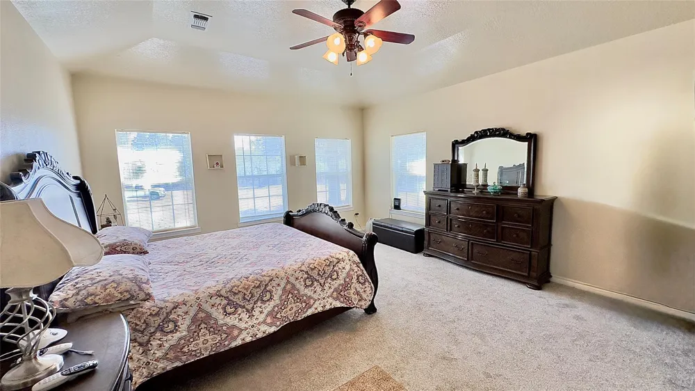 6161 County Road 3385 Lovelady, TX 75851