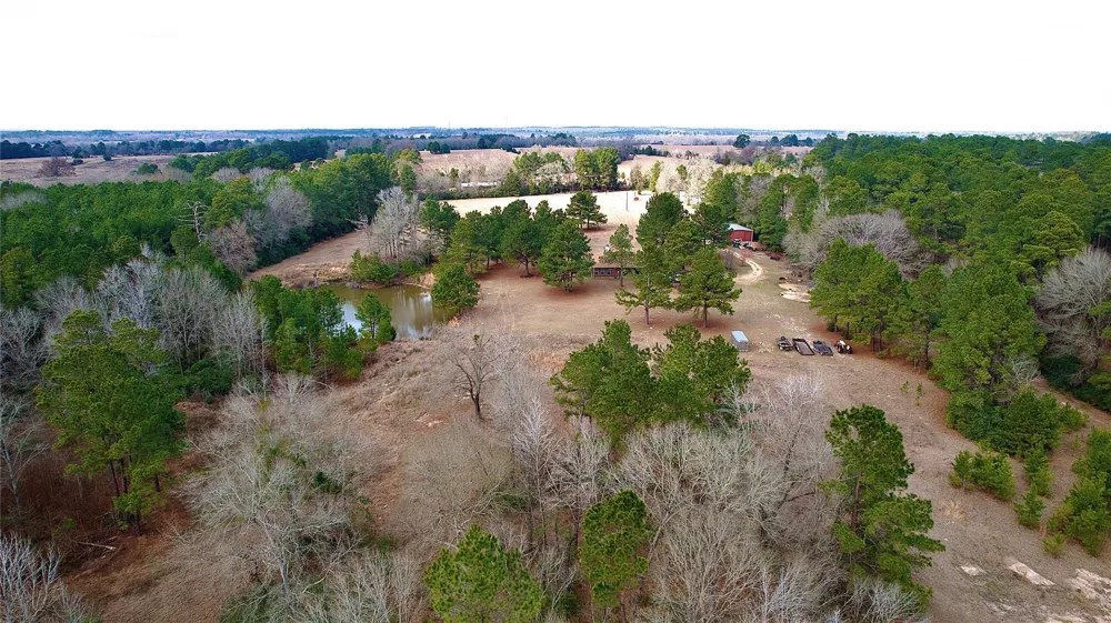 6161 County Road 3385 Lovelady, TX 75851