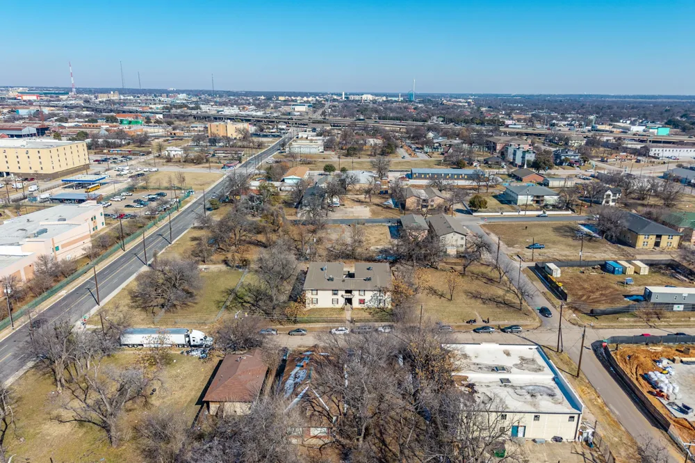 2718 Cleveland Street