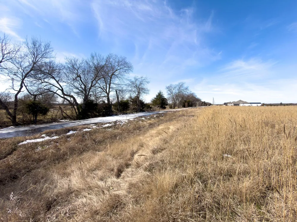 768 County Road 1021 Wolfe City, TX 75496