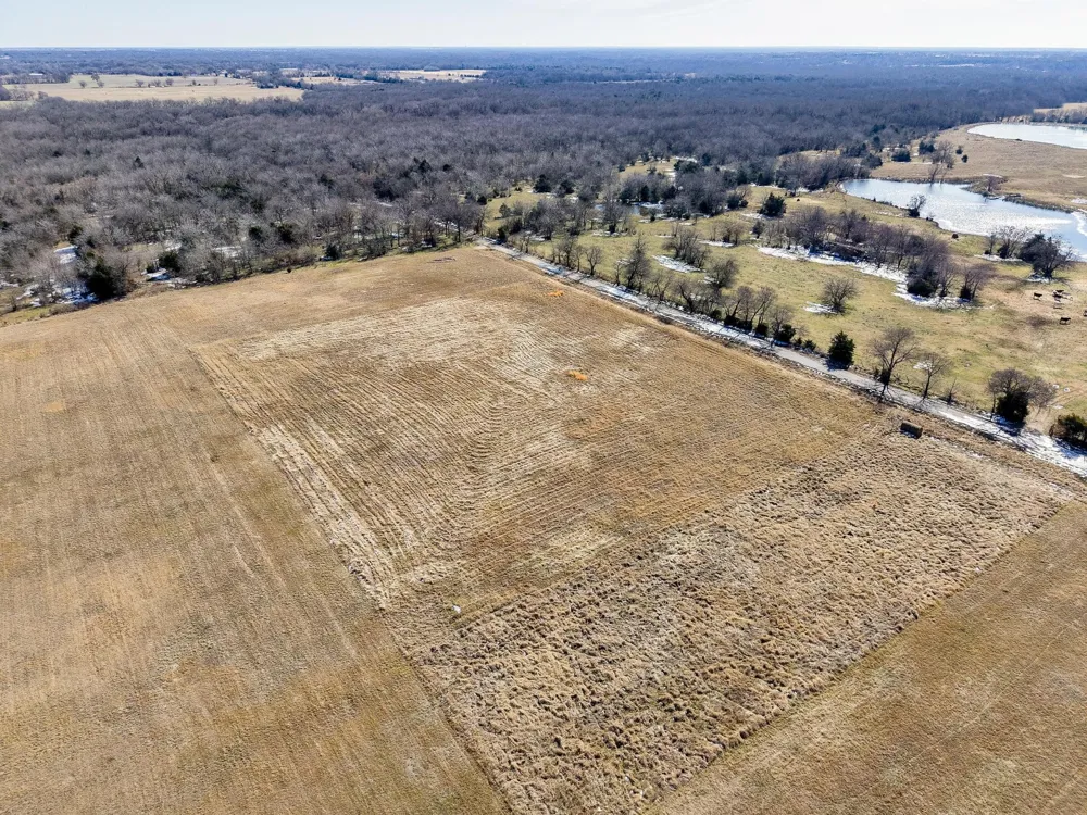 768 County Road 1021 Wolfe City, TX 75496