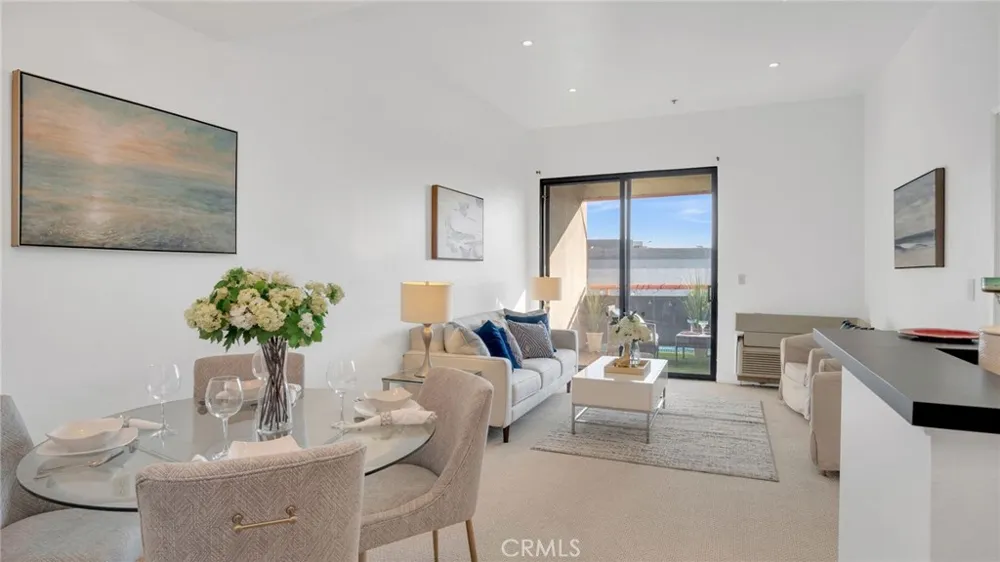 222 S Central #432 Los Angeles, CA 90012