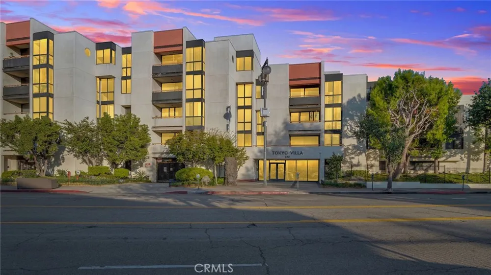 222 S Central #432 Los Angeles, CA 90012