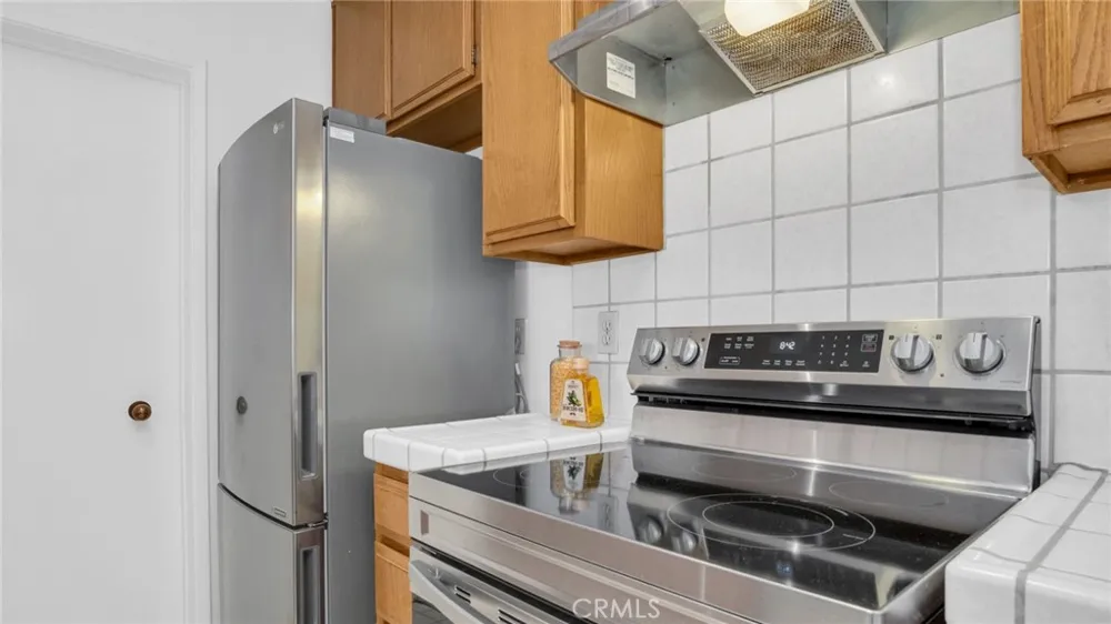 222 S Central #432 Los Angeles, CA 90012
