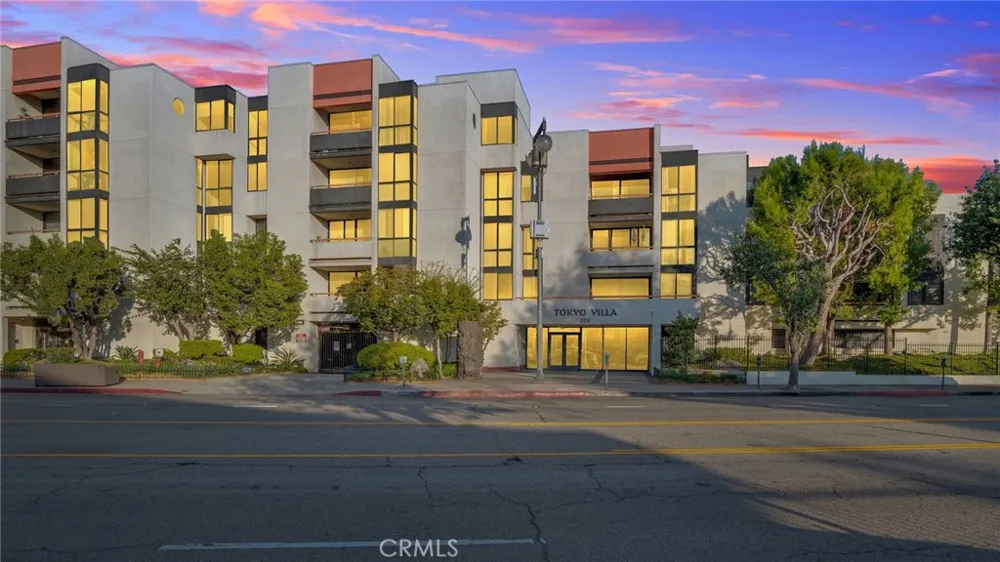 222 S Central #432 Los Angeles, CA 90012