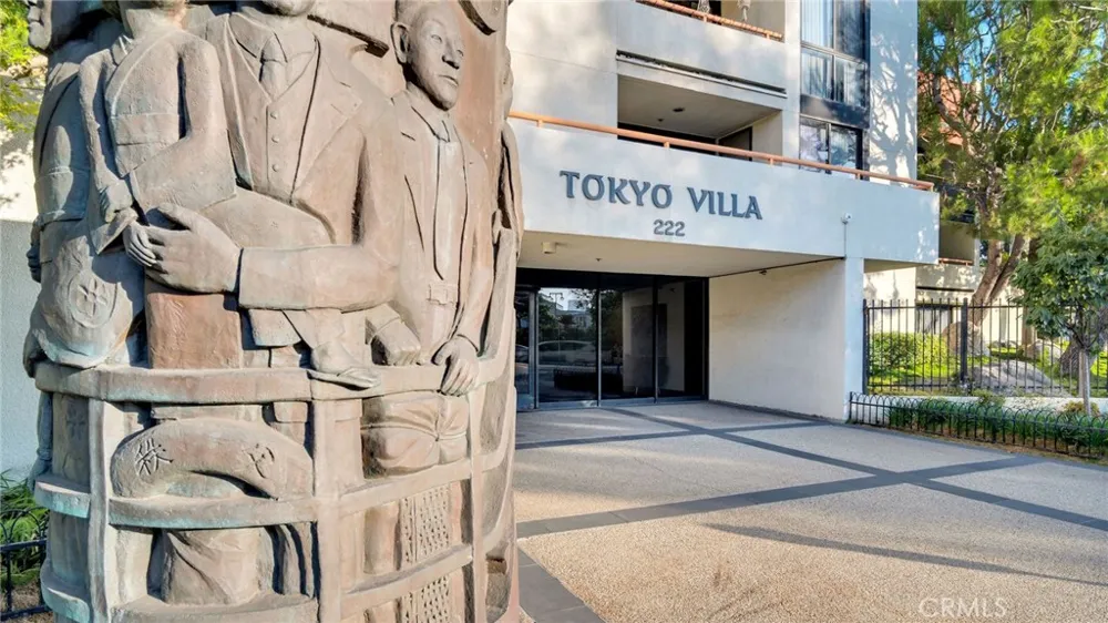 222 S Central #432 Los Angeles, CA 90012