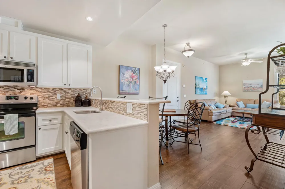 1001 The Cape Road #16 Horseshoe Bay, TX 78657