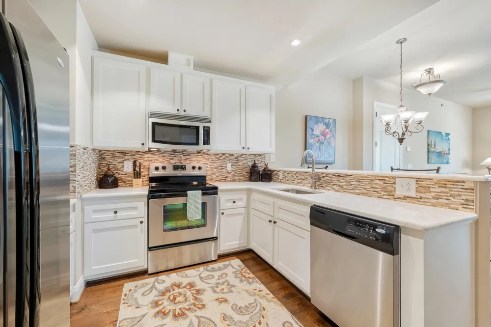 1001 The Cape Road #16 Horseshoe Bay, TX 78657