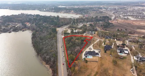 15900 Walden Rd
