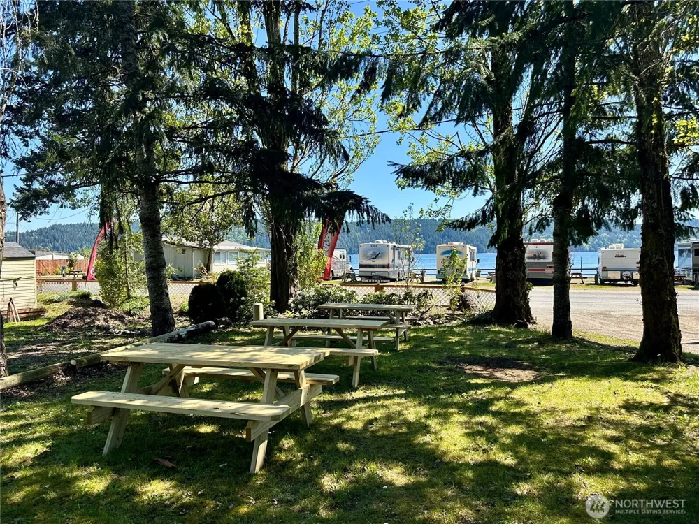 27051 US Highway 101 #1 Hoodsport, WA 98548