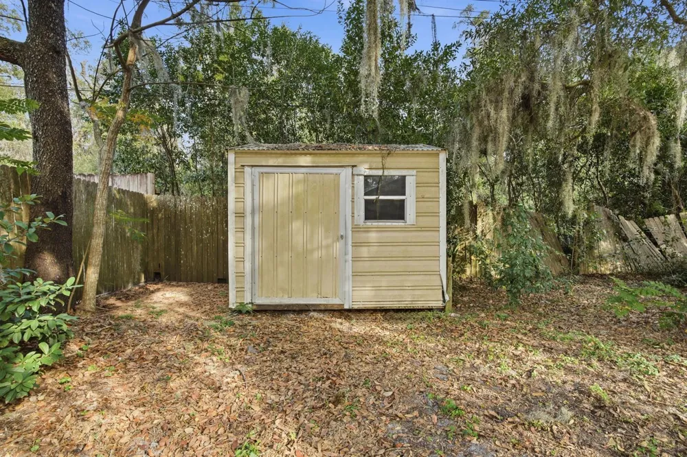 133 CRESTWOOD AVENUE Palatka, FL 32177