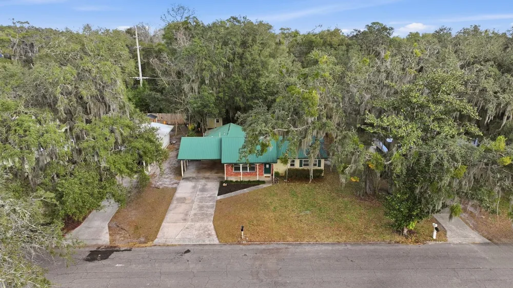 133 CRESTWOOD AVENUE Palatka, FL 32177