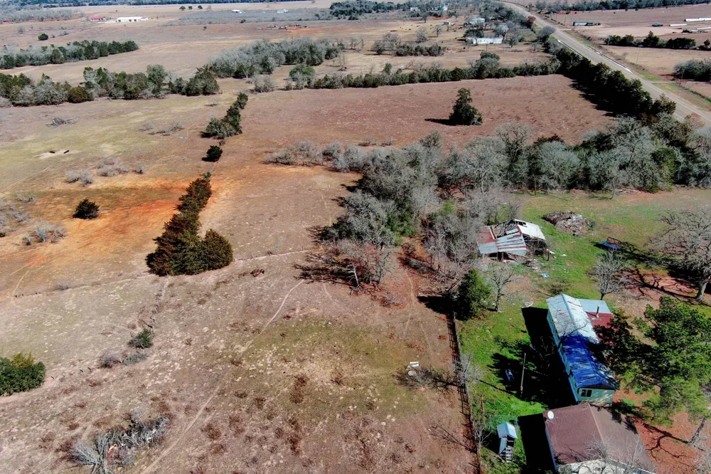 3628 S Highway 304 Rosanky, TX 78953