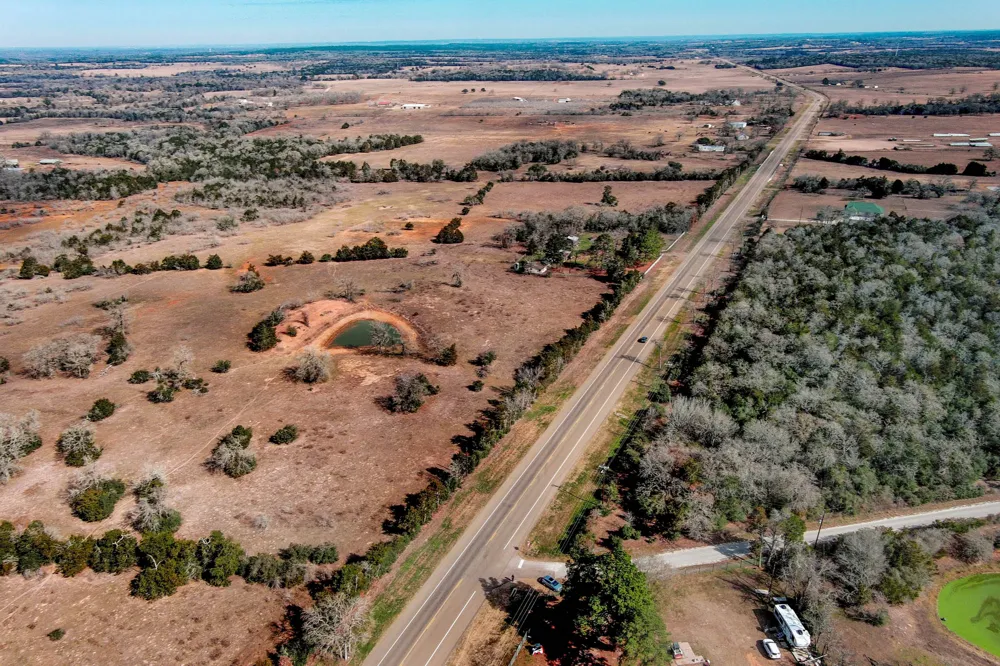 3628 S Highway 304 Rosanky, TX 78953