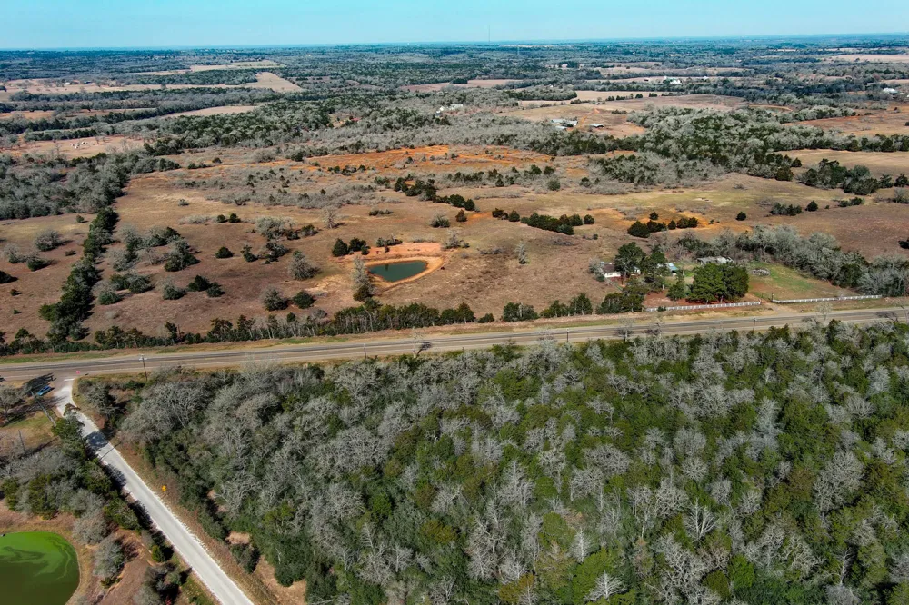 3628 S Highway 304 Rosanky, TX 78953
