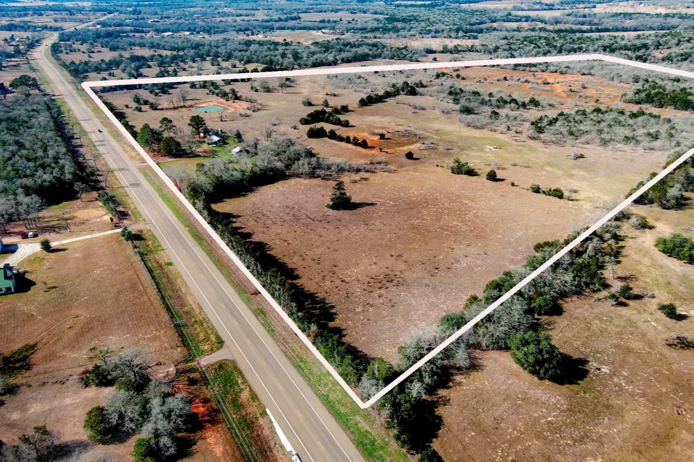 3628 S Highway 304 Rosanky, TX 78953