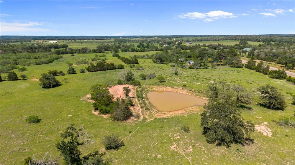 3628 S Highway 304 Rosanky, TX 78953