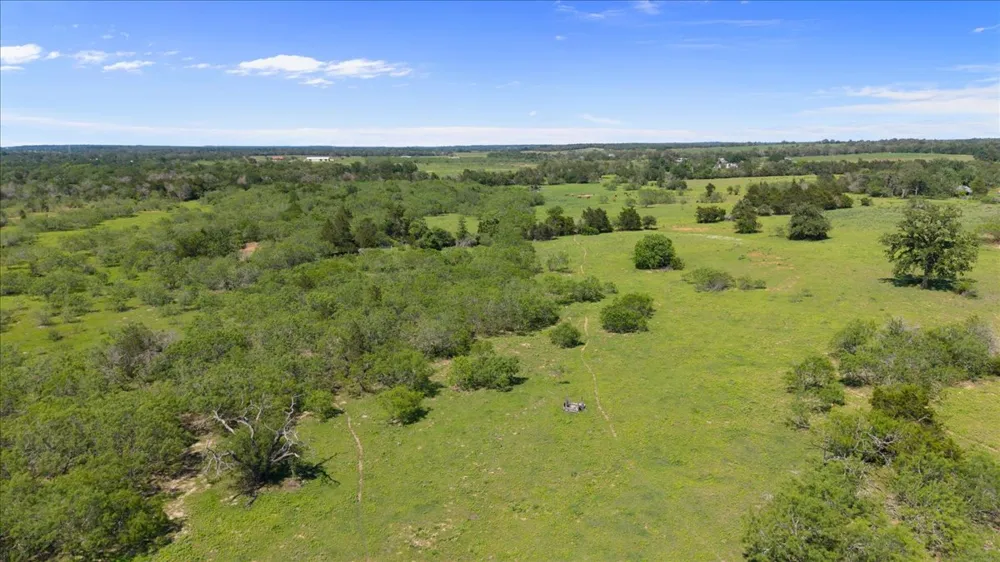 3628 S Highway 304 Rosanky, TX 78953