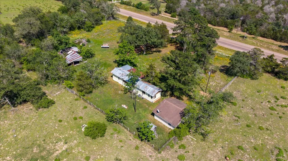 3628 S Highway 304 Rosanky, TX 78953