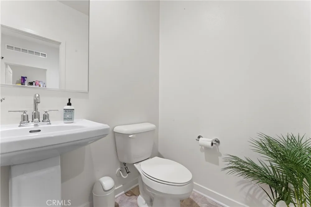 12704 Ironstone Moreno Valley, CA 92555