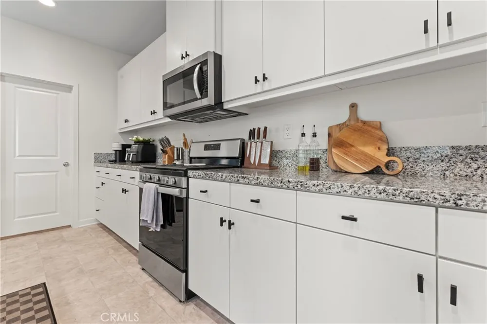 12704 Ironstone Moreno Valley, CA 92555
