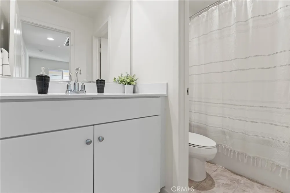 12704 Ironstone Moreno Valley, CA 92555