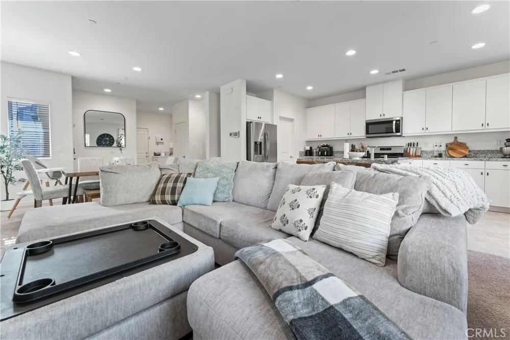 12704 Ironstone Moreno Valley, CA 92555