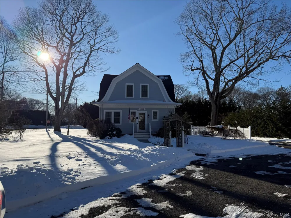 3475 Oaklawn Avenue Southold, NY 11971