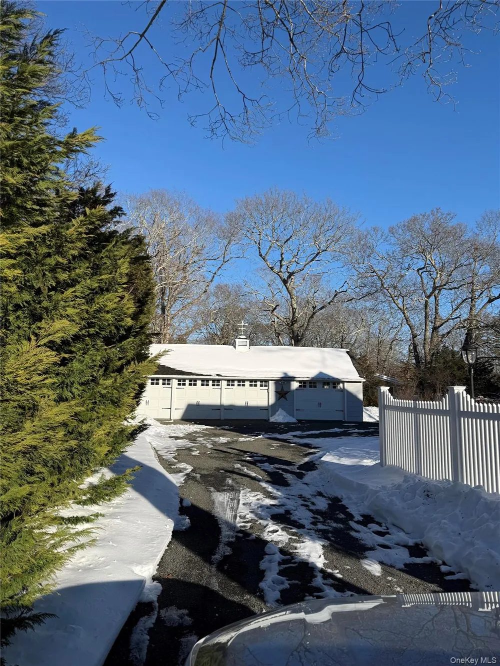 3475 Oaklawn Avenue Southold, NY 11971