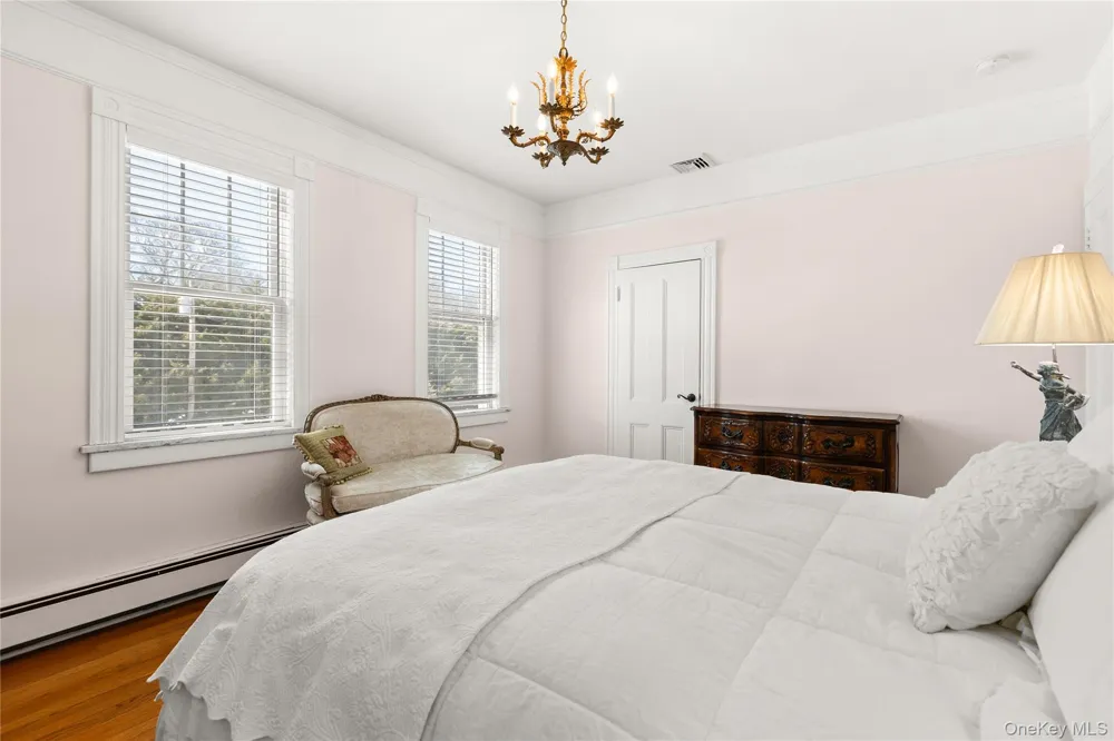 3475 Oaklawn Avenue Southold, NY 11971