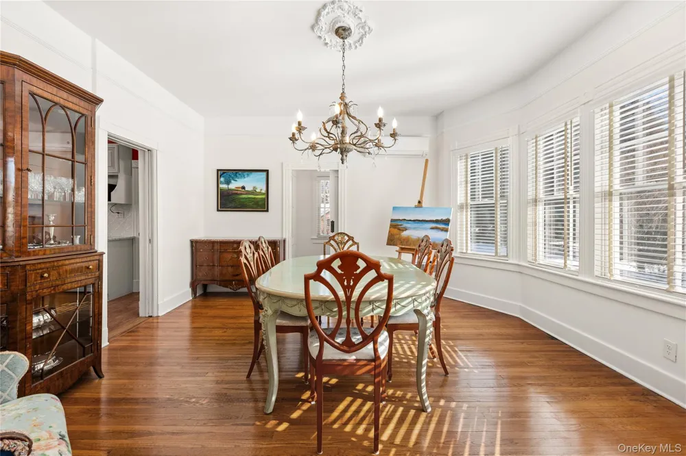 3475 Oaklawn Avenue Southold, NY 11971