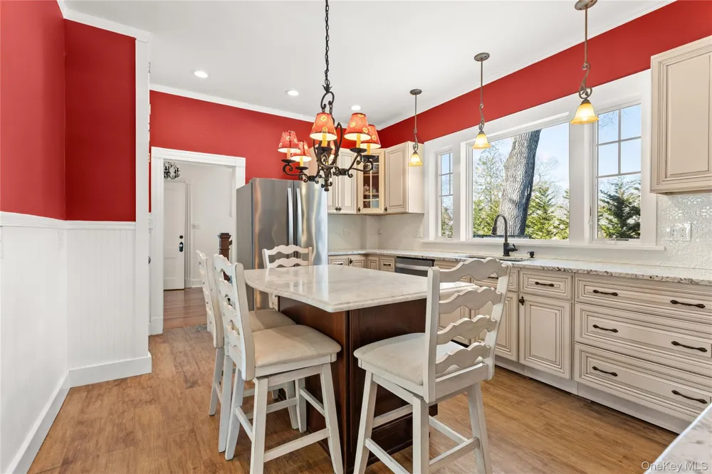 3475 Oaklawn Avenue Southold, NY 11971