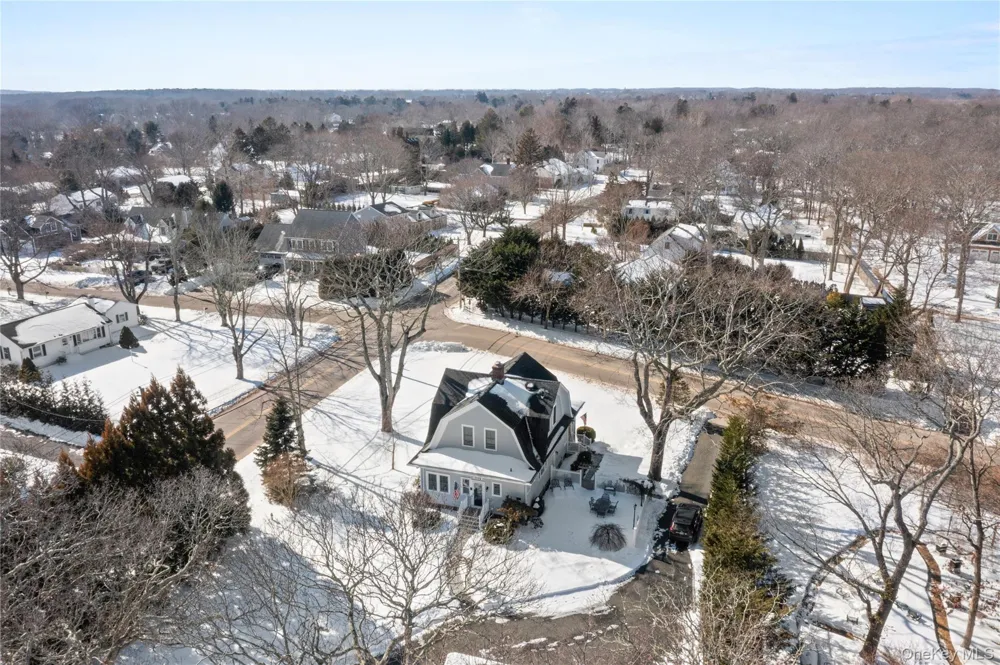 3475 Oaklawn Avenue Southold, NY 11971