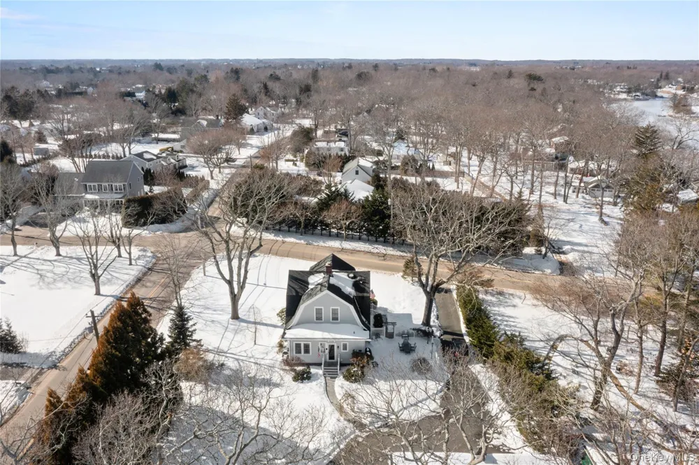 3475 Oaklawn Avenue Southold, NY 11971