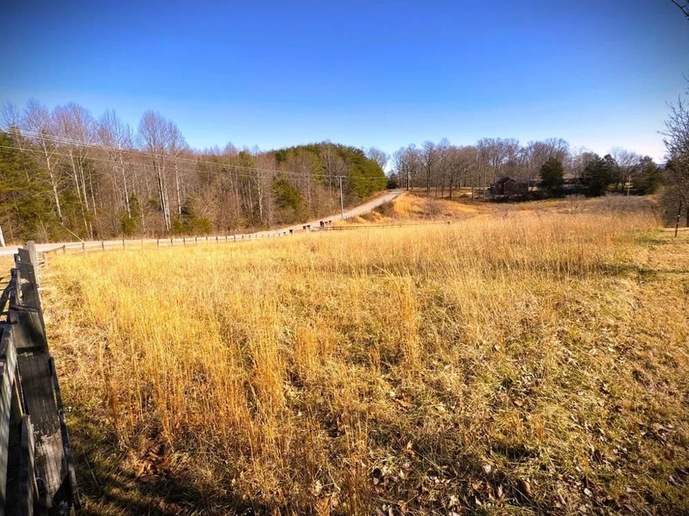 4020 Bunker Hill Rd Cookeville, TN 38506